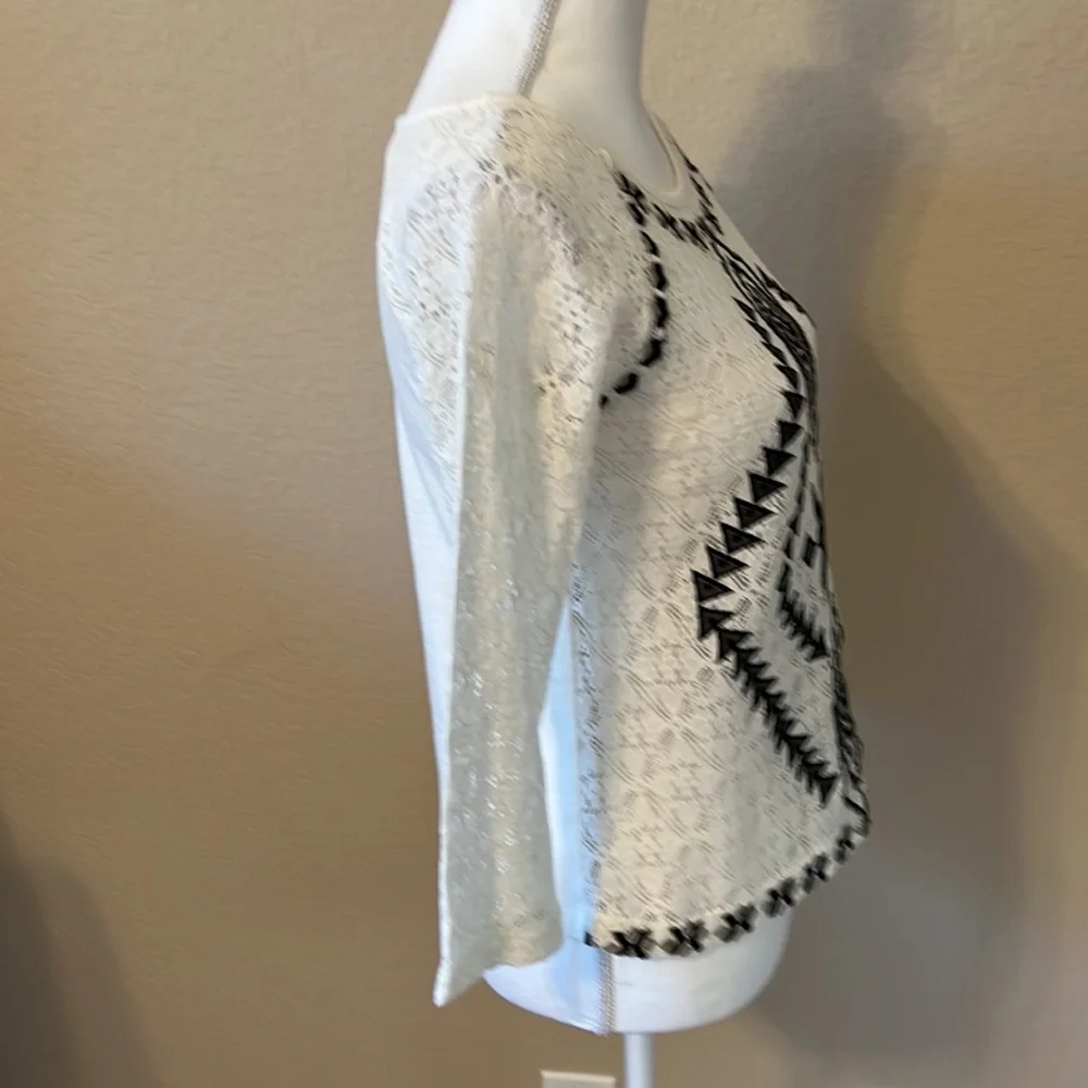 🎉Host Pick🎉Free People White Embroidered Lace Top